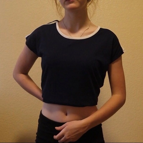 ✨mk t-shirt - Picture 2 of 5